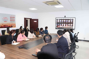 真抓實(shí)干、埋頭苦干，向著實(shí)現(xiàn)第二個(gè)百年奮斗目標(biāo)奮勇前進(jìn)！