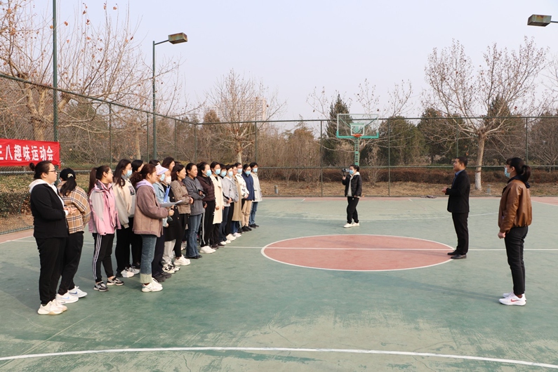 陽信縣城投集團開展“塑全新面貌 展巾幗風(fēng)采”慶三八趣味運動會