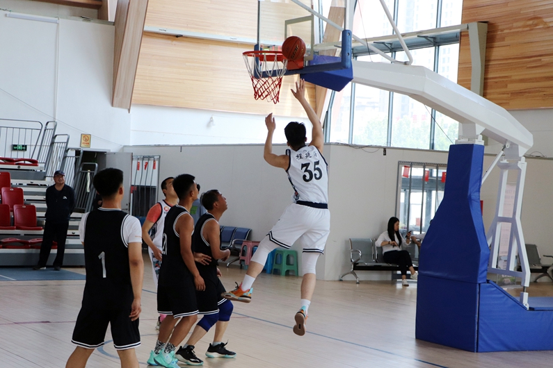 陽信縣城投集團(tuán)：榮獲全民健身運(yùn)動(dòng)會籃球聯(lián)賽亞軍